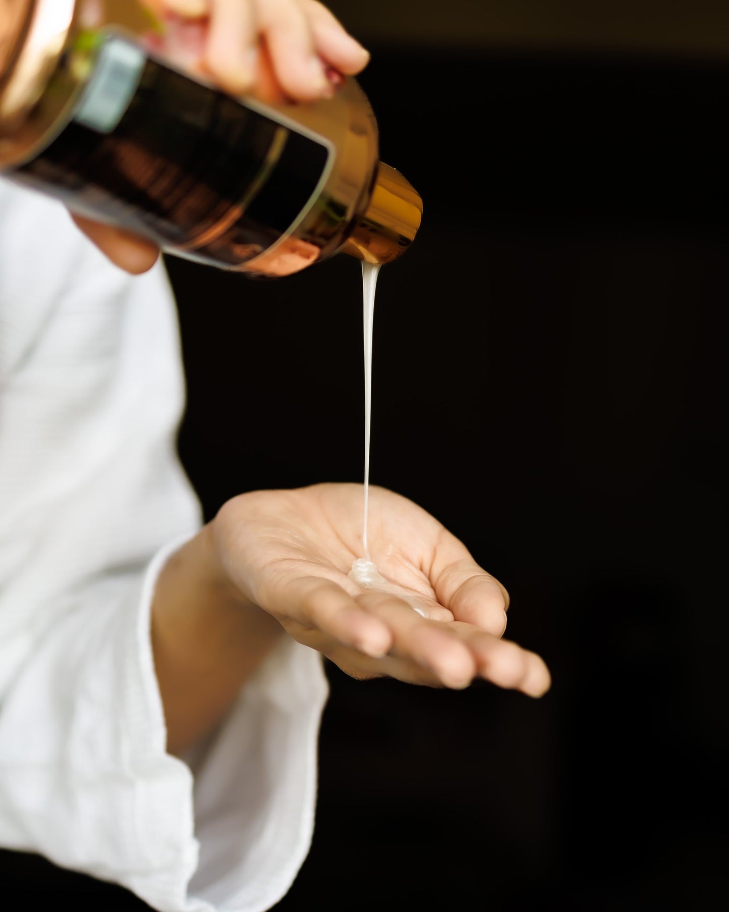 Luxury Oud Amber Shower Gel